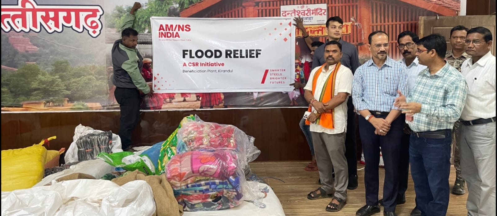 भारी बारिश से प्रभावित दंतेवाड़ा में एमएनएस इंडिया का राहत अभियान जारी, अब तक 2000 से अधिक राहत किट वितरित