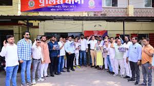 कर्नल सोफिया कुरैशी पर आपत्तिजनक टिप्पणी मामले में भाजपा के मंत्री पर एफआईआर कराने पहुंचे कांग्रेसी