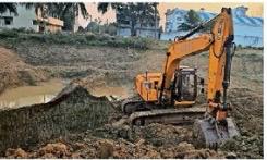 लाल मिट्टी या लाल ज़हर?” — सुकमा में 1.25 लाख टन टेलिंग्स डंपिंग पर भड़का जनआक्रोश