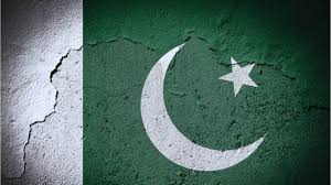 पाकिस्तान में गलत प्राथमिकताओं की भरमार, रिपोर्ट में चौंकाने वाला खुलासा