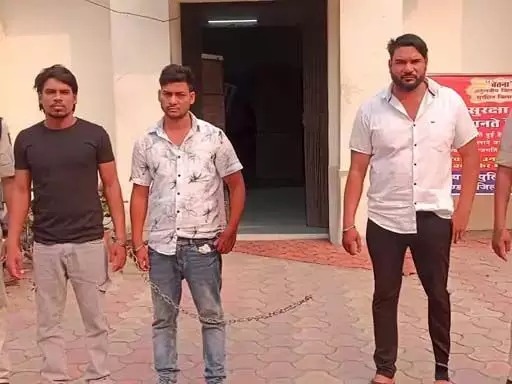 सूदखोरों ने डॉक्टर को फंसाया अपने चंगुल में,जान से मारने की दी धमकी 