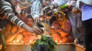 जानें महाशिवरात्रि पर क्या-क्या करना चाहिए दान-पुण्य