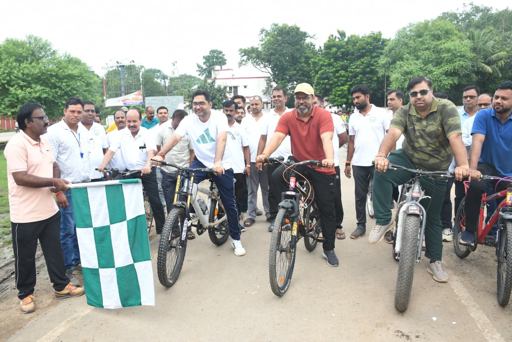 सांसद खेल महोत्सव: सन्डे ऑन साइकिल रैली एवं खेल प्रतियोगिता का आयोजन