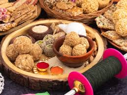 मकर संक्रांति का पूजन आज, खिचड़ी दान का शुभ मुहूर्त कल, एकादशी पर चावल निषिद्ध, इसलिए बदला दान का नियम