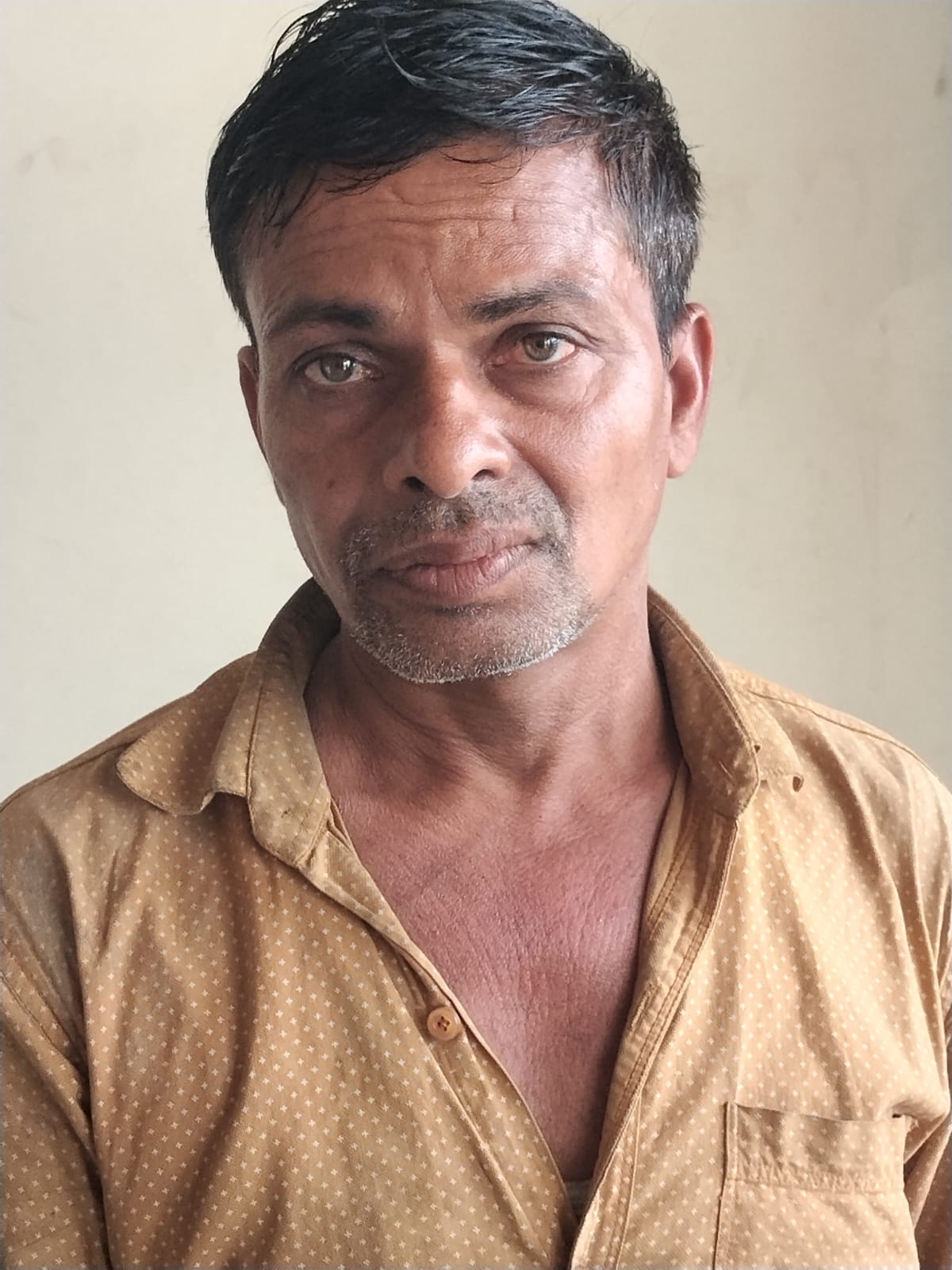 फरारी काटने रायपुर पहुंचा था इनामी अपराधी, स्टील कंपनी में नौकरी करते हुए पुलिस के हत्थे चढ़ा