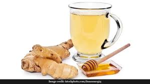 अदरक न सिर्फ एक मसाला है बल्कि औषधीय गुणों का है भंडार,सुबह खाली पेट अदरक का पानी पीने से मिलेंगे जबरदस्त फायदे 