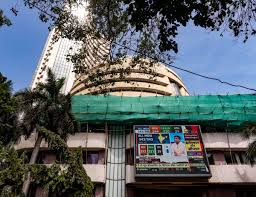 शेयर बाजार : शेयर मार्केट की सुस्त शुरुआत, सेंसेक्स और निफ्टी की ग्रीन ओपनिंग