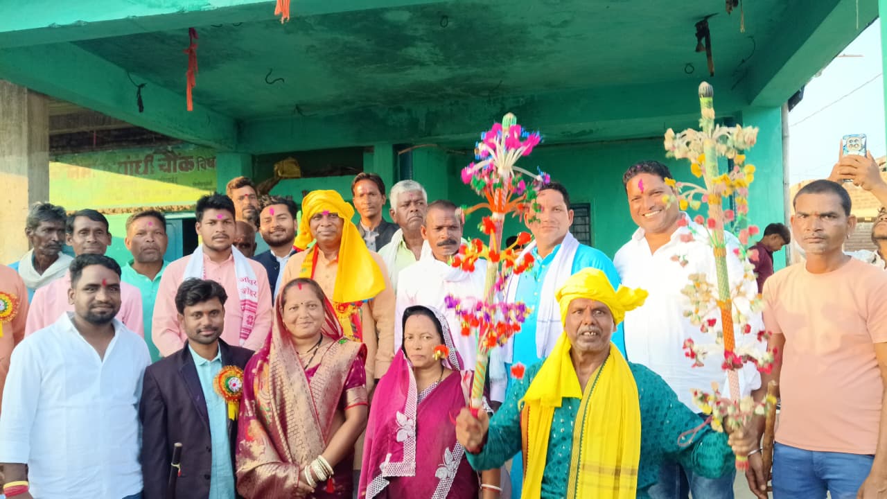 विधायक जनक ध्रुव ग्राम चिखली, कस एवं धवलपुर के मातर महोत्सव में हुए शामिल