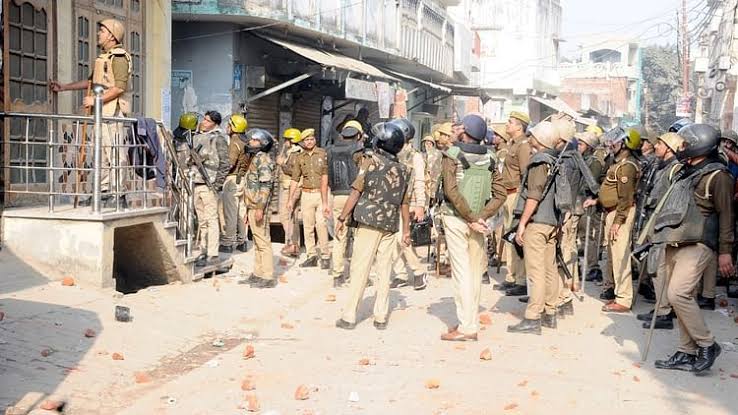 हरियाणा और दिल्ली से होता था हथियारों की डिलीवरी.. शारीक साटा के बयान से हुआ खुलासा..नेताओं की मिली मंजूरी..