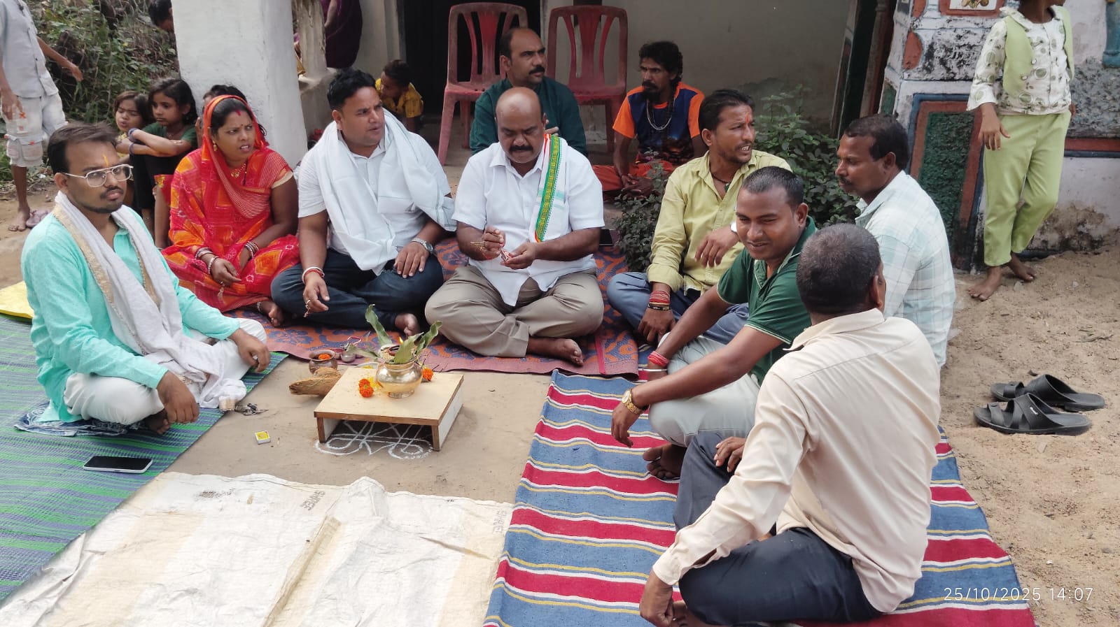 विधायक ब्यास कश्यप ने किया सी.सी. रोड का भूमिपूजन