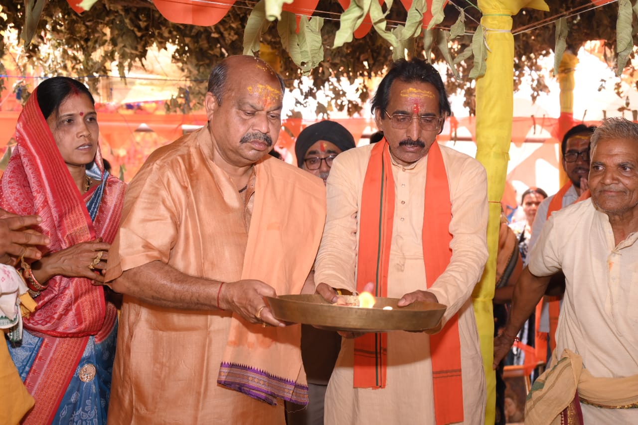 हरि नाम की धुन सुनने मात्र से ही मानव जीवन का कल्याण होता है : विधायक पुरन्दर मिश्रा 