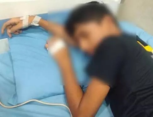 शिक्षिका ने की थप्पड़ो की बारिश,बहरा हुआ छात्र..कार्रवाई की मांग