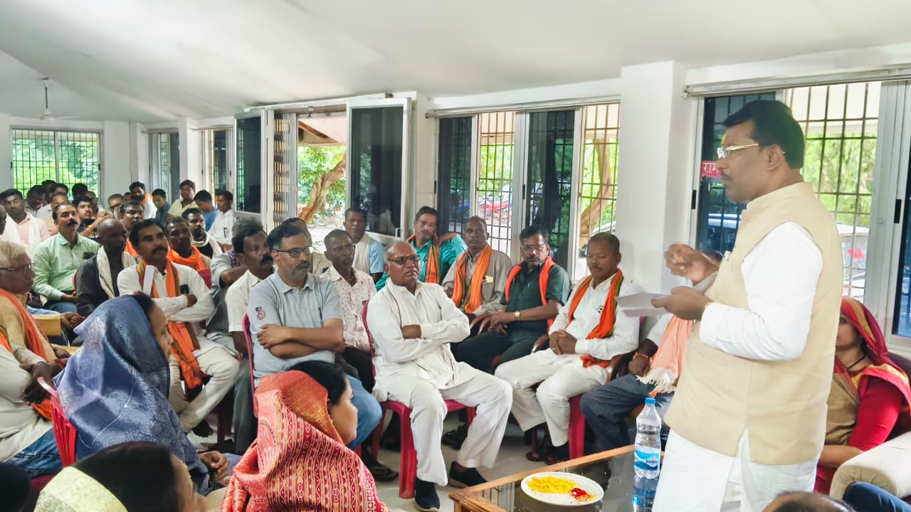 सेवा पखवाड़ा के मंडल स्तरीय कार्यशाला में मुख्य वक्ता के रूप में शामिल हुए विधायक रोहित साहू 