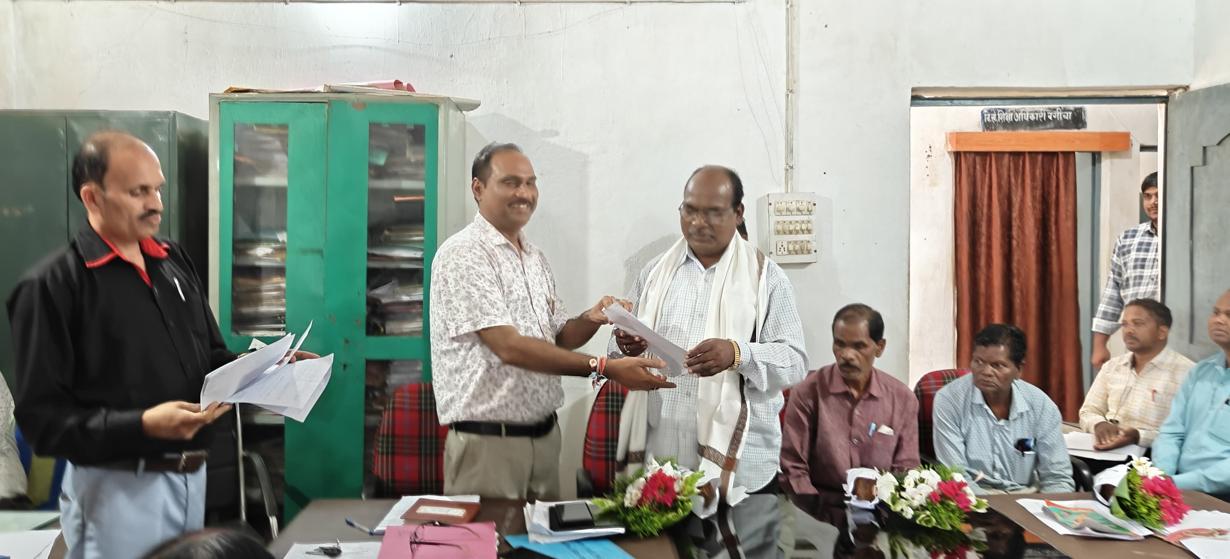 बगीचा बीईओ की पहल : चार शिक्षकों को सामूहिक विदाई, सेवानिवृत्ति के साथ ही मिला पेंशन का भरोसा
