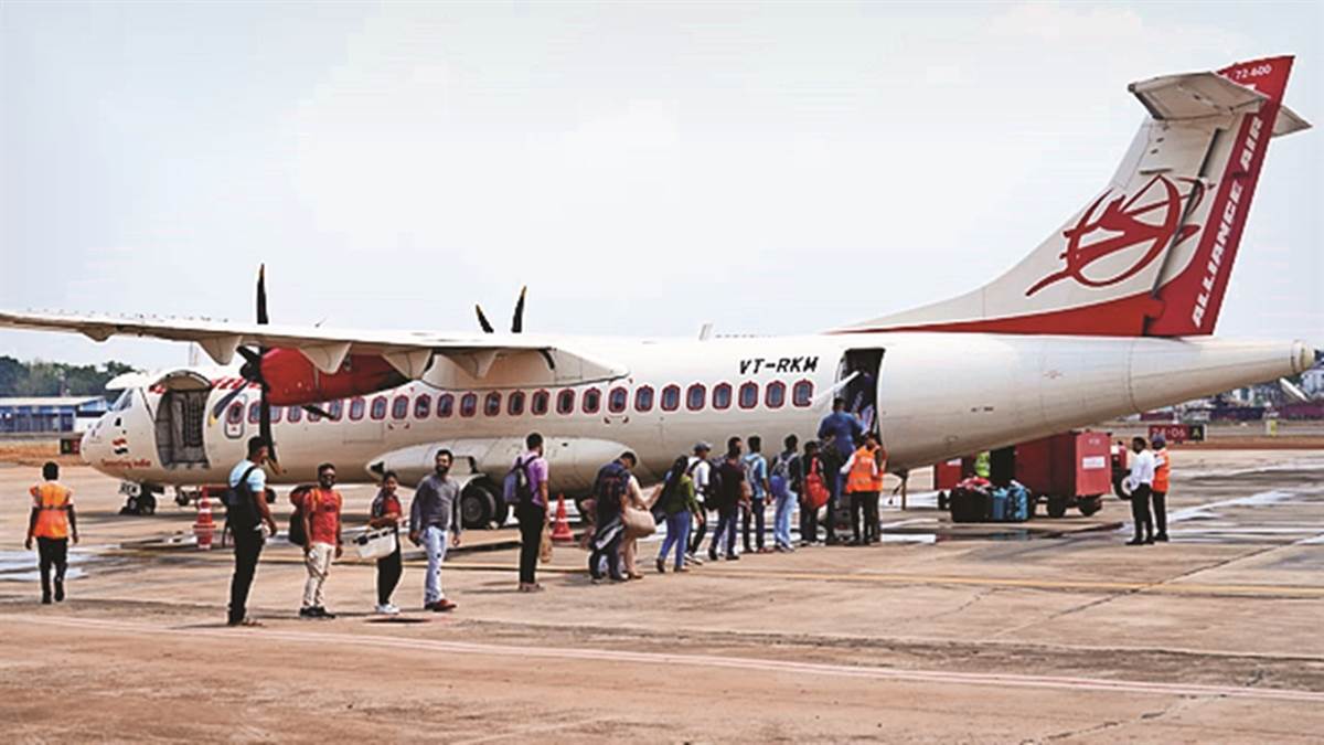  हवाई मार्ग पर बस्तर की ऊंची उड़ान, आज से रायपुर और हैदराबाद के लिए इंडिगो की फ्लाइट शुरू