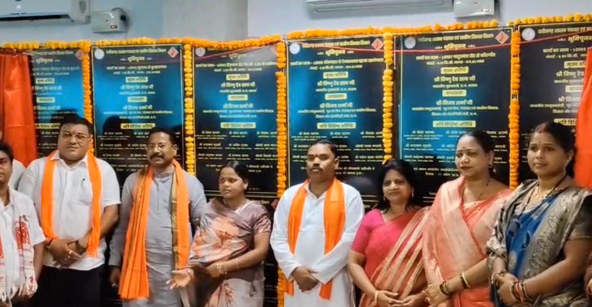 प्रधानमंत्री ग्राम सड़क योजना फेज- 4 के कार्यों तहत दंतेवाड़ा जिले के दूरस्थ क्षेत्र को मिली 12 नई सड़कों की सौगात