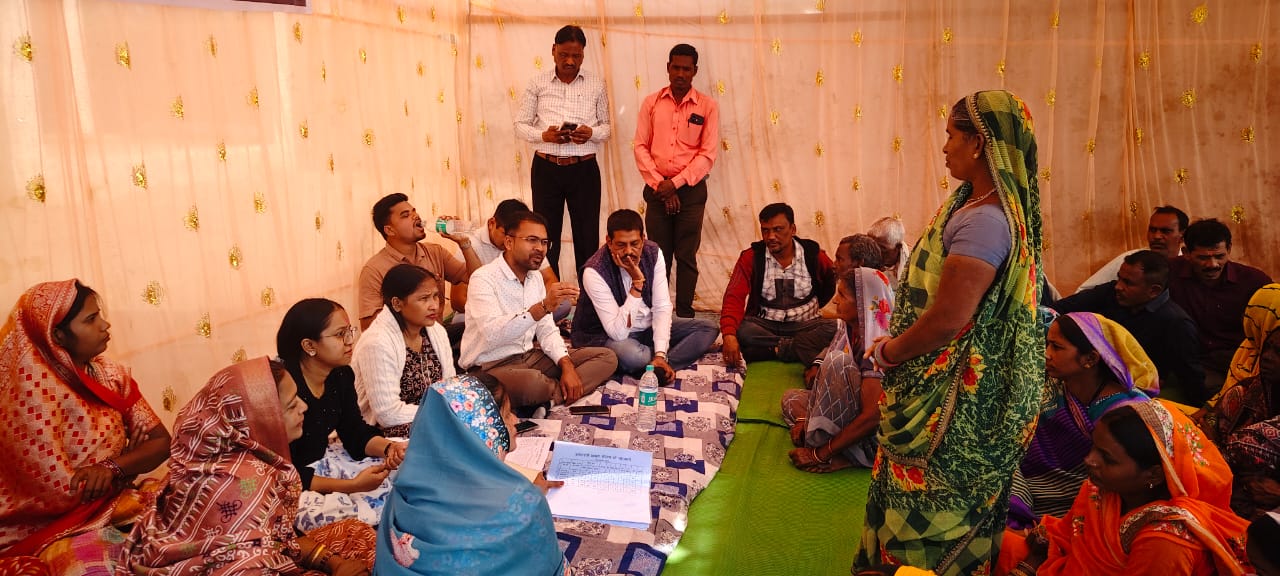 ग्राम पंचायत हसदा में आवास व मनरेगा योजनाओं की समीक्षा हेतु चौपाल आयोजित