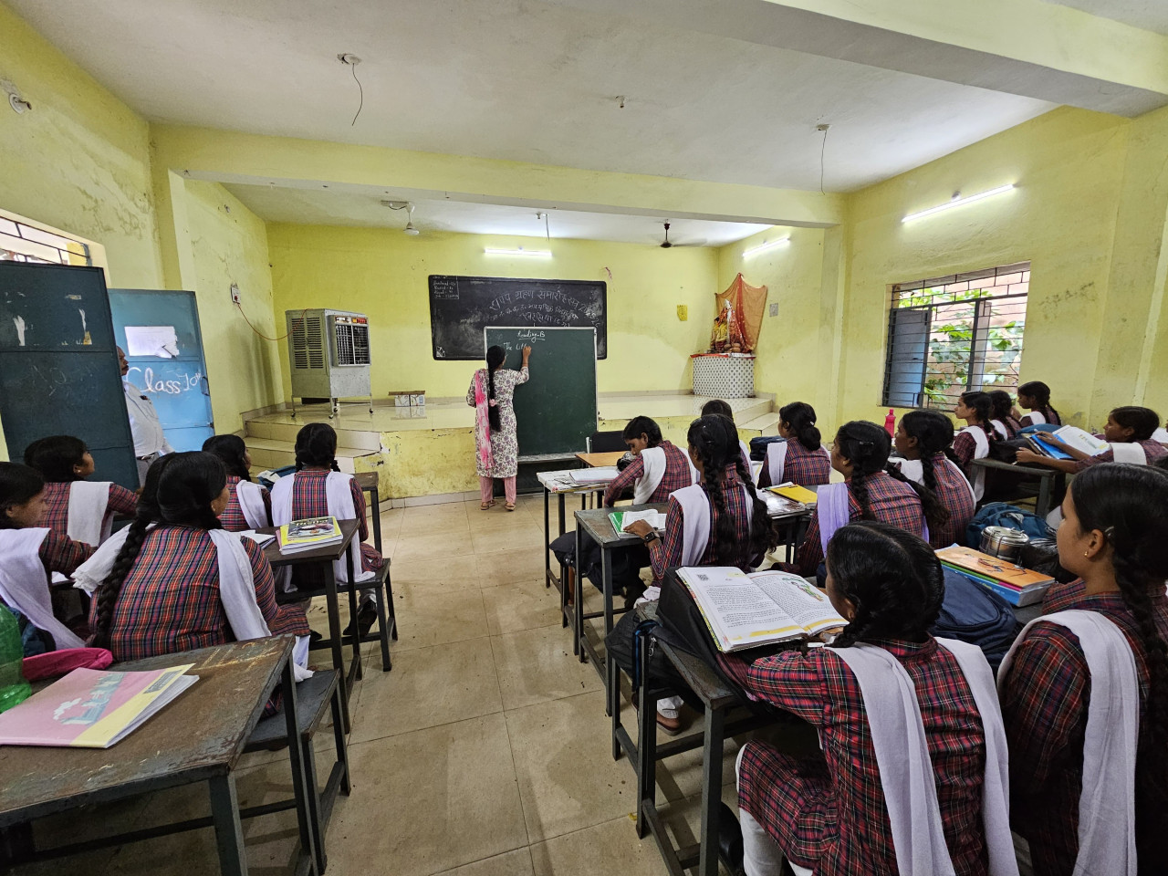  अब गणित के सवाल, जीवविज्ञान के कांसेप्ट और अर्थशास्त्र की थ्योरी समझना हुआ आसान