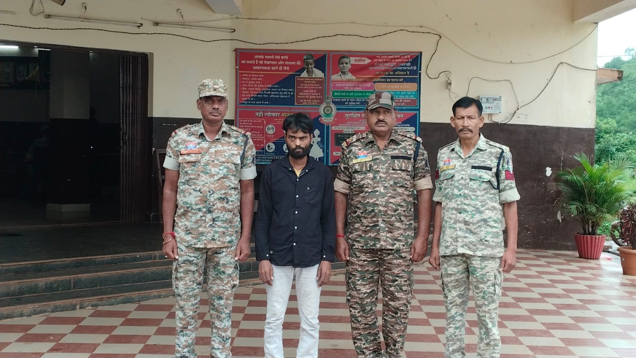 दंतेवाड़ा पुलिस की त्वरित कार्रवाई: दुष्कर्म और हत्या के प्रयास के आरोपी 8 दिन में गिरफ्तार