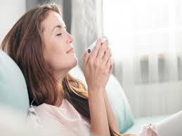 सुबह उठते ही चाय पीना कितना सही? एक्सपर्ट ने दी अहम चेतावनी