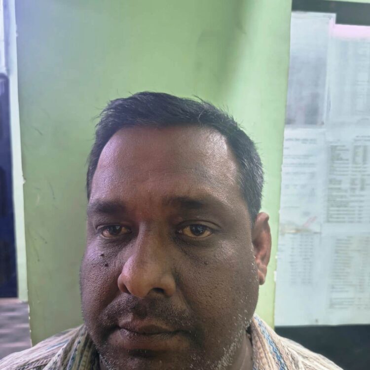 रायगढ़ पुलिस का बड़ा खुलासा - फर्जी नंबर प्लेट लगाकर धान परिवहन करने वाला ट्रक मालिक बेनकाब