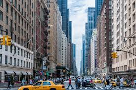 न्यूयॉर्क में एक चुनाव ने लोगों के दिल की धड़कनें बढ़ाई,अपना शहर छोड़कर भागना चाहते हैं 10 लाख लोग