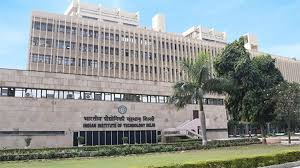 ग्लोबल एजुकेशन में भारत का डंका, QS रैंकिंग में IITs, JNU, BITS की शानदार एंट्री