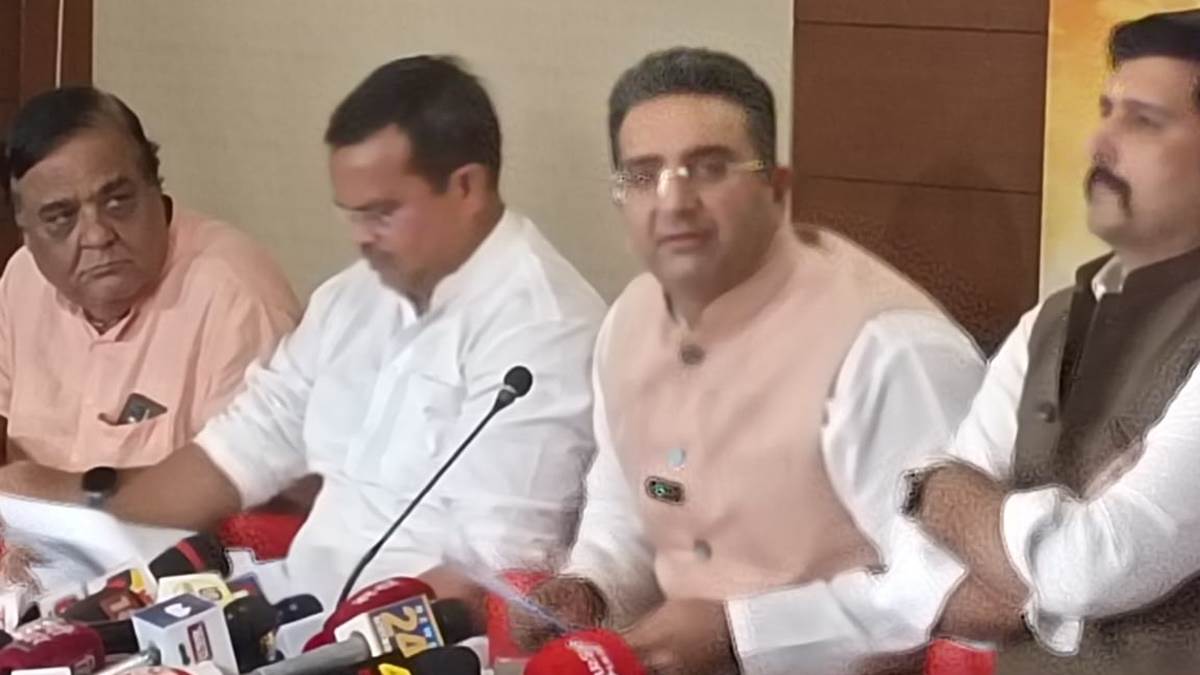 भाजपा नेता की हत्‍या पर बीजेपी का कांग्रेस पर हमला, गौरव भाटिया बोले- कानून व्यवस्था ध्वस्त है, भूपेश बघेल मस्त हैं