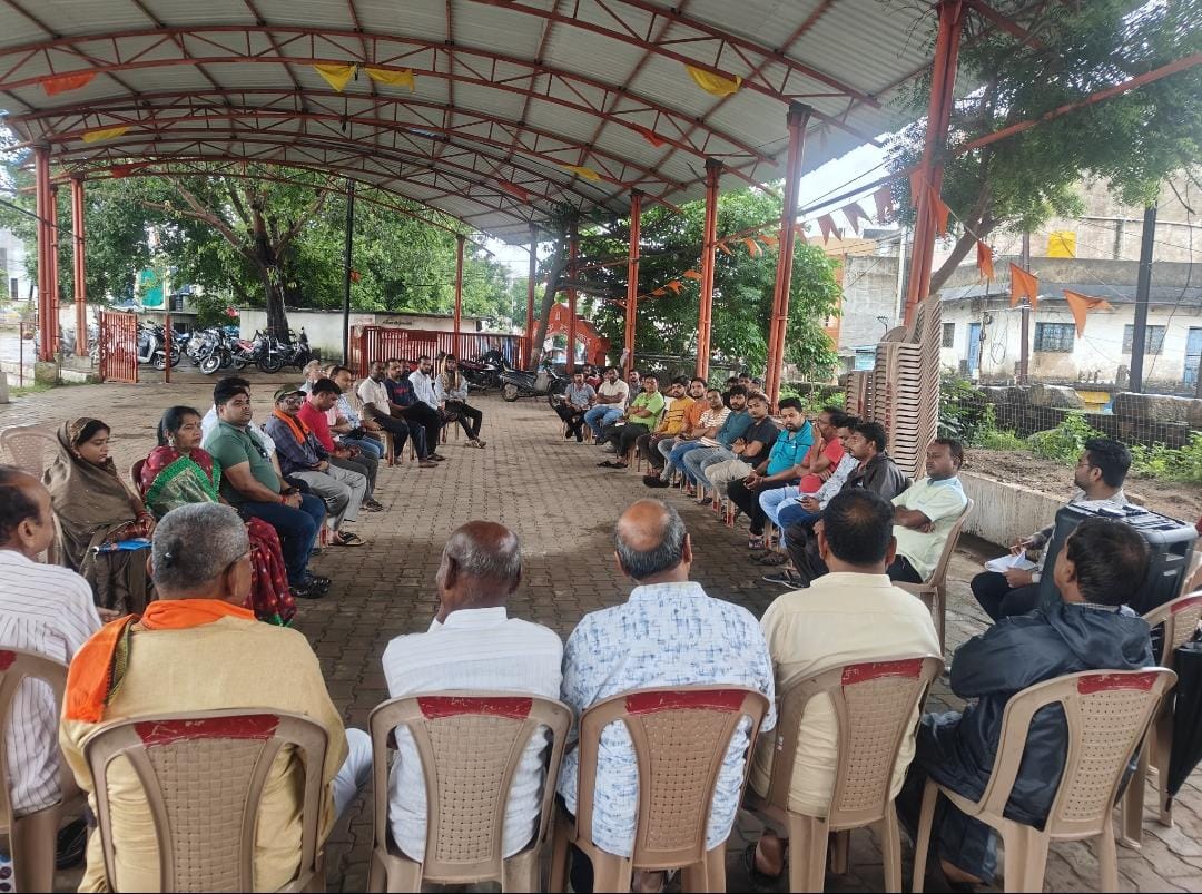 बम्लेश्वरी की नगरी में महाकाल बाबा चंद्रमौलेश्वर जी की पालकी यात्रा,महाकाल व शिव भक्तो ने बनाई रूप रेखा