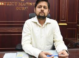 दुर्ग जिले के नव पदस्थ कलेक्टर अभिजीत सिंह ने किया पदभार ग्रहण