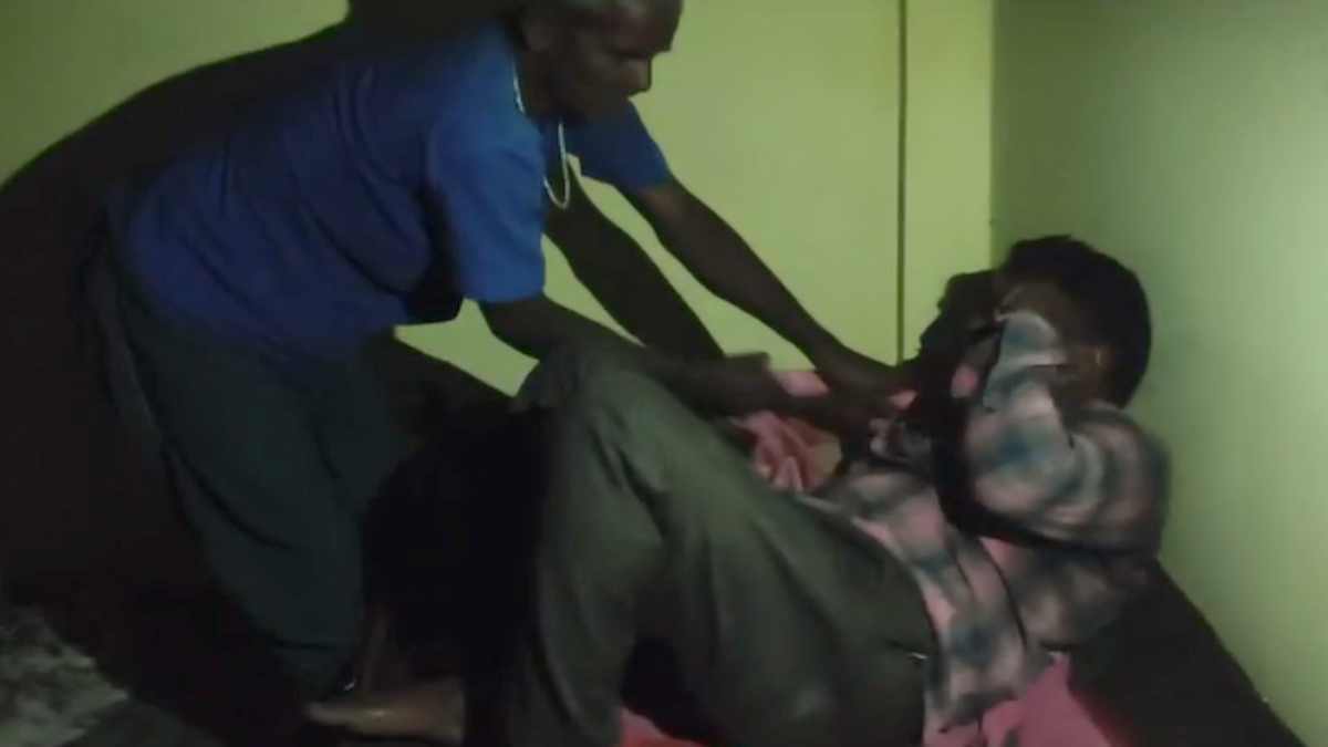 विधवा महिला के साथ आपत्तिजनक हालत में मिलने पर कांग्रेस ब्लॉक अध्यक्ष की पिटाई 