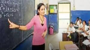 छत्तीसगढ़ के 26 सौ से अधिक बीएड अर्हताधारी बर्खास्त सहायक शिक्षकों के जीवन में खुशियां लौटी 