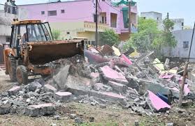 भिलाई निगम की बड़ी कार्रवाई,अवैध कब्जाधारियों को हटाया 
