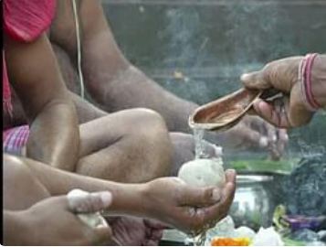 वाल्मिकी रामायण के अनुसार माता सीता ने क्यों किया दशरथजी का पिंडदान?