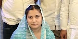  तलवार के बल पर सलवार पहनी हो, वो गुर्जर कैसे ? कैराना सांसद इकरा हसन पर पिंकी चौधरी का विवादित बयान