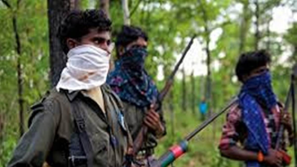  मुठभेड़ में नक्‍सली लीडर के मारे जाने से नक्सलियों में बौखलाहट, बीजापुर बंद का किया ऐलान