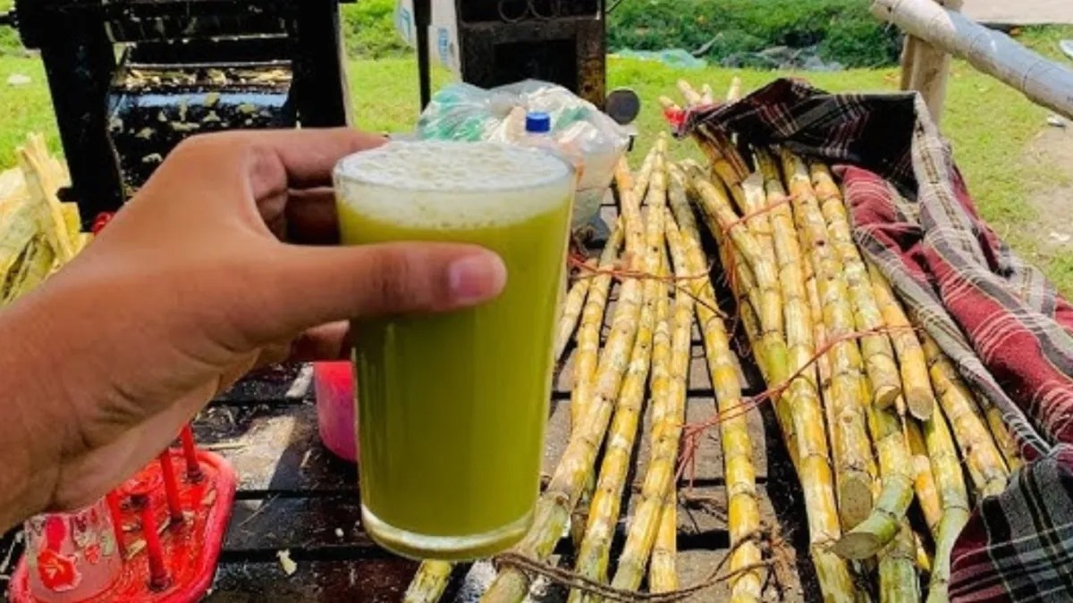  गर्मियों में अमृत तो कुछ के लिए जहर! जानिए किन लोगों को नहीं पीना चाहिए गन्ने का रस
