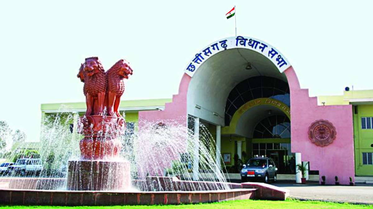 सदन में गूंजा बिना निविदा-कार्यदेश के टी-शर्ट और टोपी खरीदने का मामला, राजेश मूणत के आरोपों पर खेल मंत्री ने की जांच की घोषणा