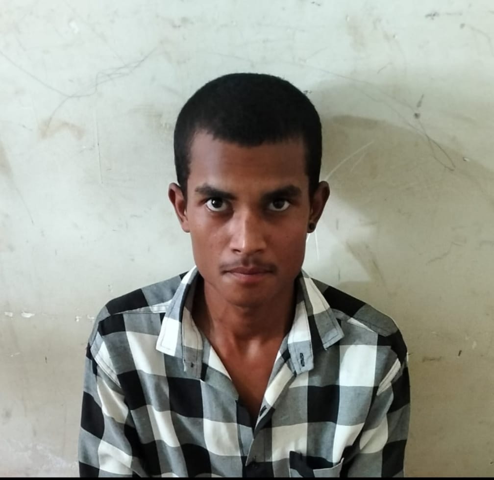 नशे के खिलाफ जशपुर पुलिस का कड़ा प्रहार :41 हजार रुपए के प्रतिबंधित नशीली कैप्सूल SPASMO PROXYVON PIUS के साथ पकड़ा गया