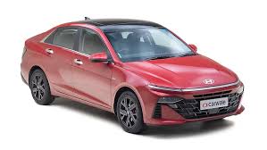 नई Toyota Camry का स्पेशल एडिशन लॉन्च,स्पोर्टी लुक और नए कलर मिले