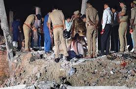 अयोध्या में ब्लास्ट के बाद मकान ढहने से 5 लोगों की मौत