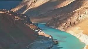 सिंधु जल समझौता खत्म होने के बाद रो रहा पूरा पाकिस्तान,रेगिस्तान में बदल जाएगा इलाका
